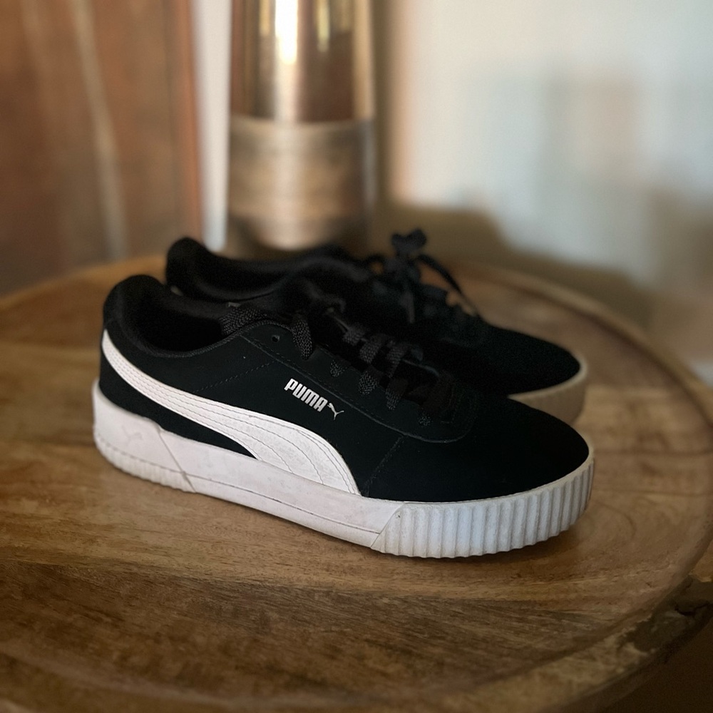 Puma Carina Sneakers